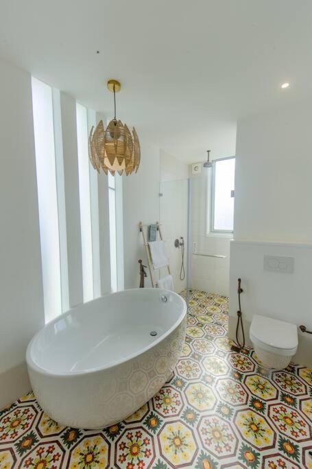Presidential Luxury Villa Anjuna With Pvt Pool & Bathtub, Most Prime Location Екстериор снимка