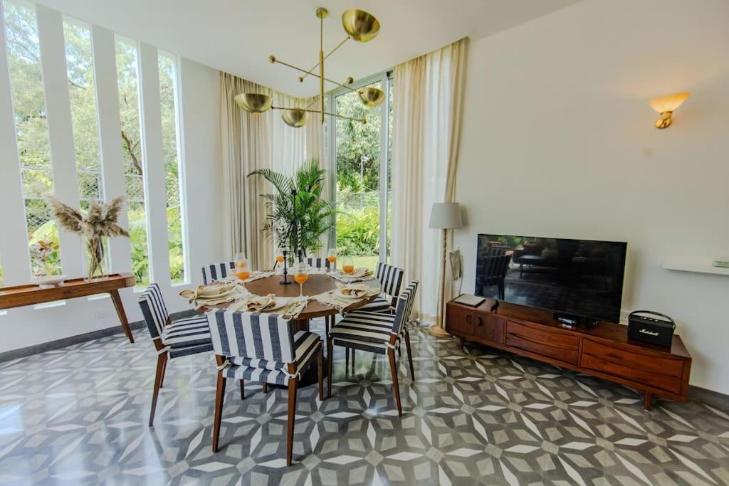 Presidential Luxury Villa Anjuna With Pvt Pool & Bathtub, Most Prime Location Екстериор снимка